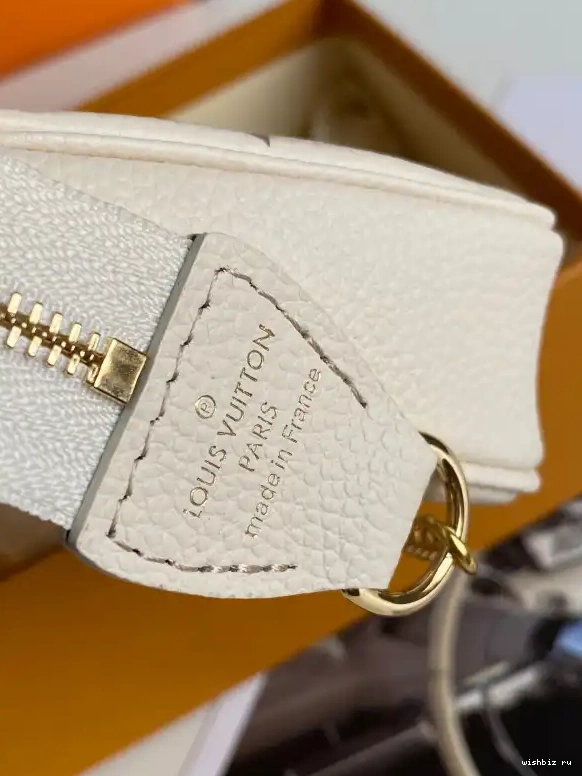 WIS POCHETTE LOUIS VUITTON MINI ACCESSOIRES 0703